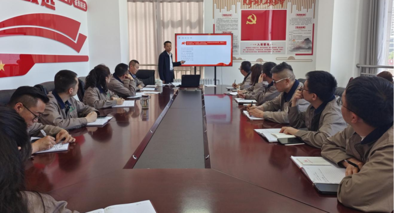 恪守“六大紀(jì)律” 筑牢思想根基——集團(tuán)黨委委員、紀(jì)委書記赴朝物開(kāi)投公司黨支部講授專題黨課
