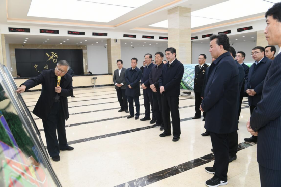 省委書記王建軍、省長(zhǎng)劉寧視察曹家堡保稅物流園運(yùn)營(yíng)情況