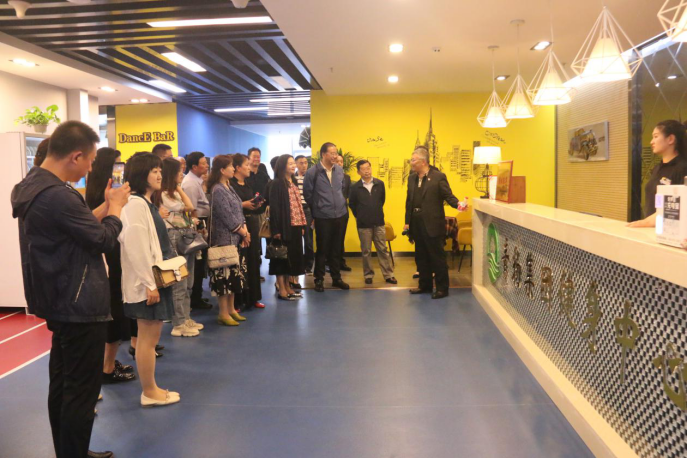 書香青海、悅享青物